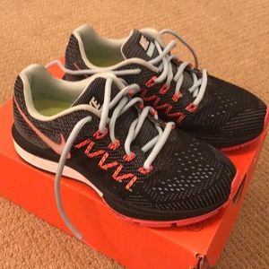 Nike Air Zoom Vomero 10