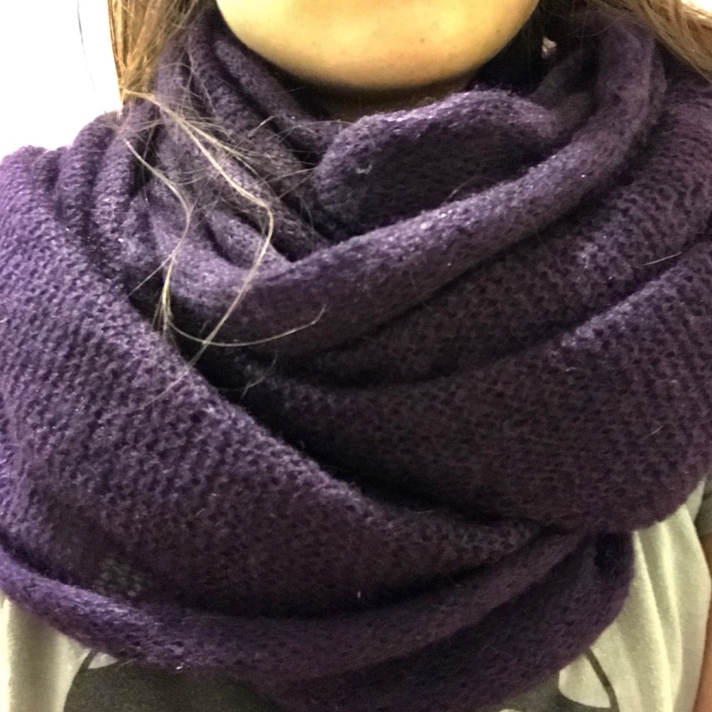 Italca Deep Purple Scarf