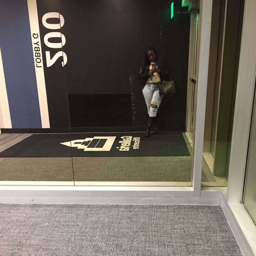 Meet your Posher, Brittani