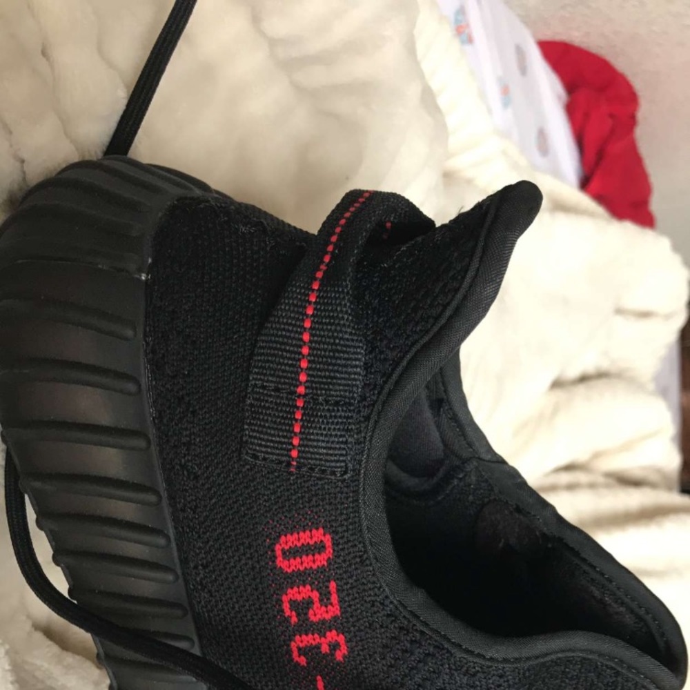 YEEZY BRED