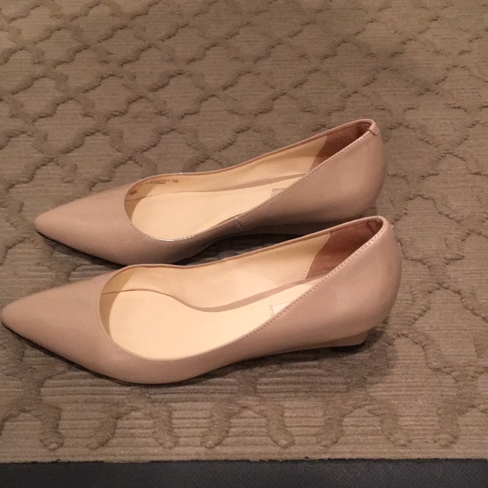 Nude Patent tiny wedge shoes