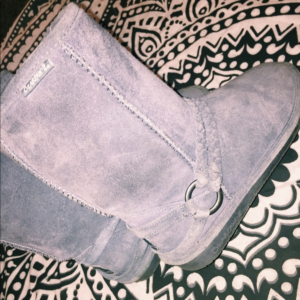Bear paw grey boots