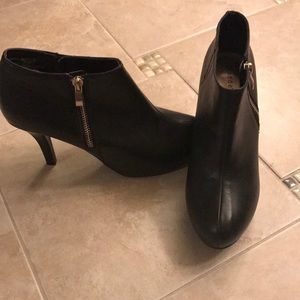 Black Madden Girl Heeled Booties