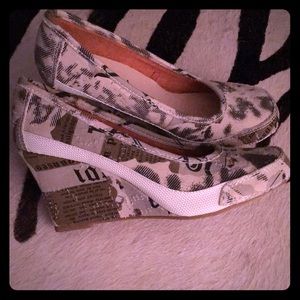 Wedges (size 8)