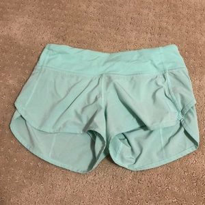 Lululemon toothpaste speed shorts