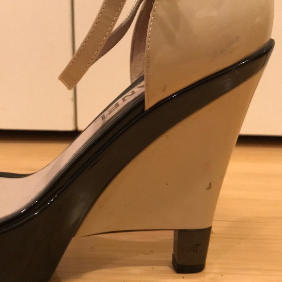 Chanel Black and Cream Platform Wedges - Picture 7 of 8
