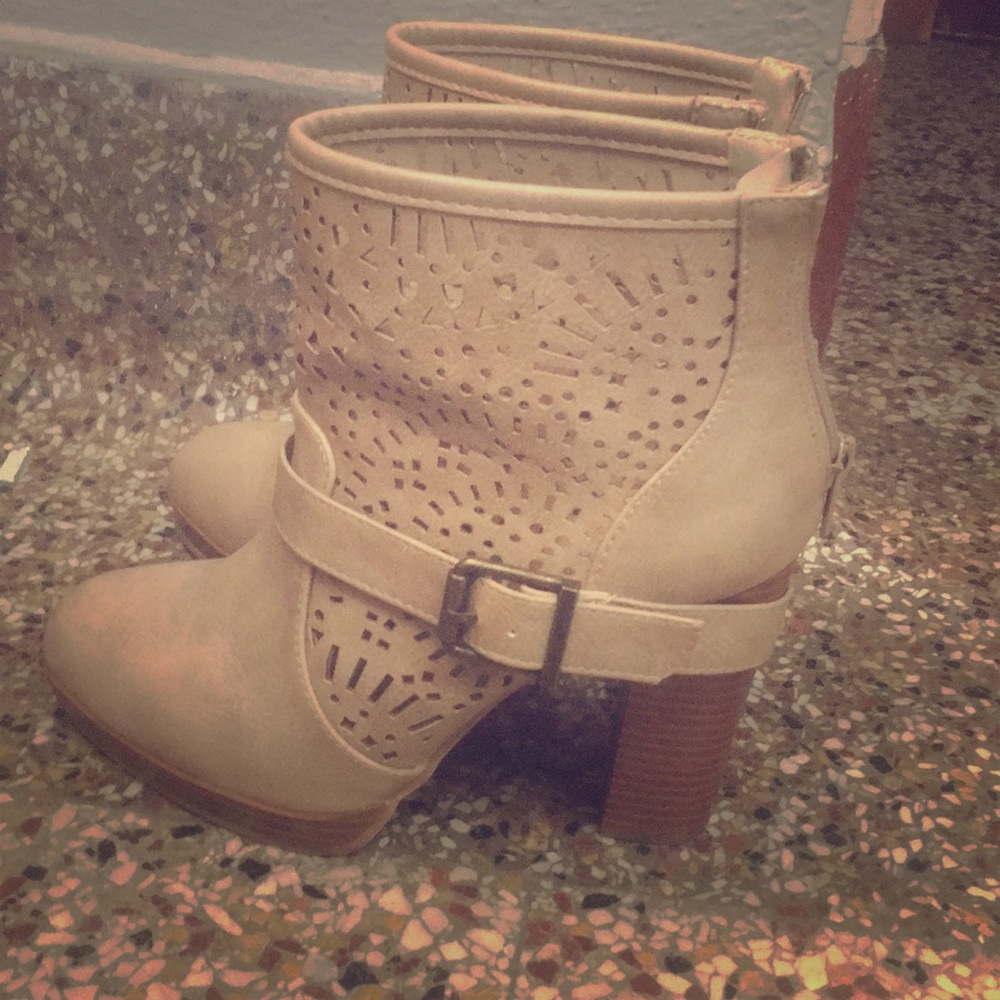 Booties, Shoedazzle