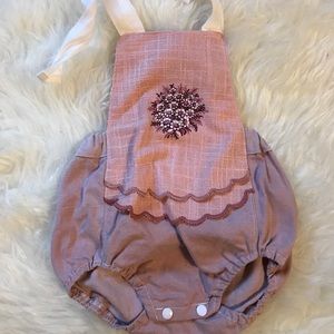 Small shop romper: five little moons
