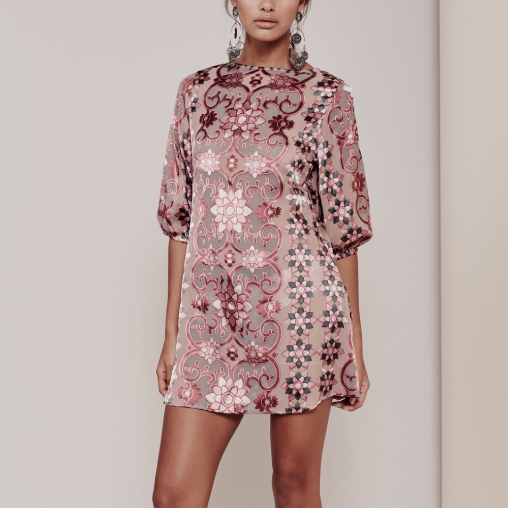 NWT for love and lemons teresa dress XS