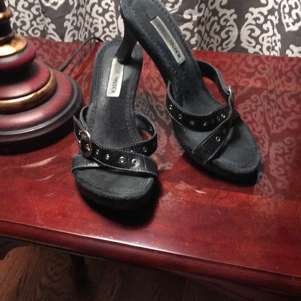 Steve Madden Slip on Sandals