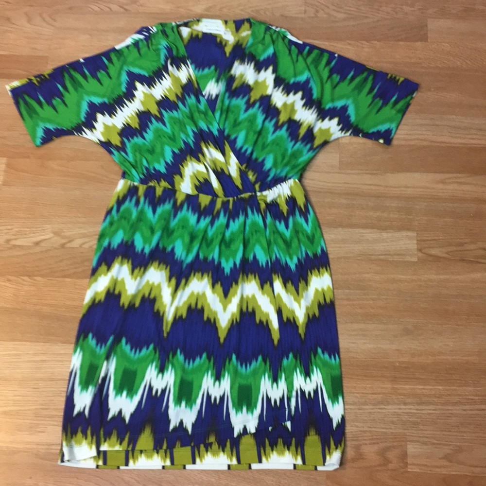 CALVIN KLEIN SIZE 10 MULTICOLOR DRESS