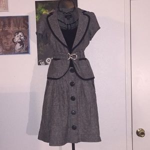 🐝 Forever 21 skirt & blazer