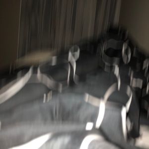 Meet your Posher, Cesar