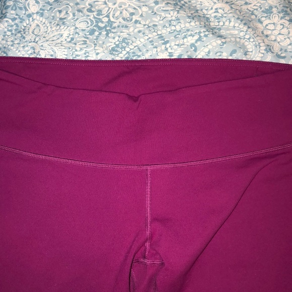 Lululemon Wunder Under Pants Size 10 - Picture 4 of 4