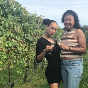 Meet your Posher, Jasmine