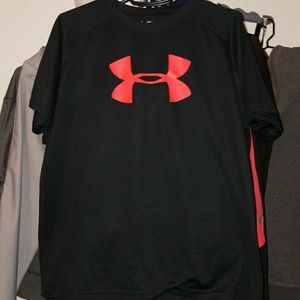 Under Armour:SizeYXL