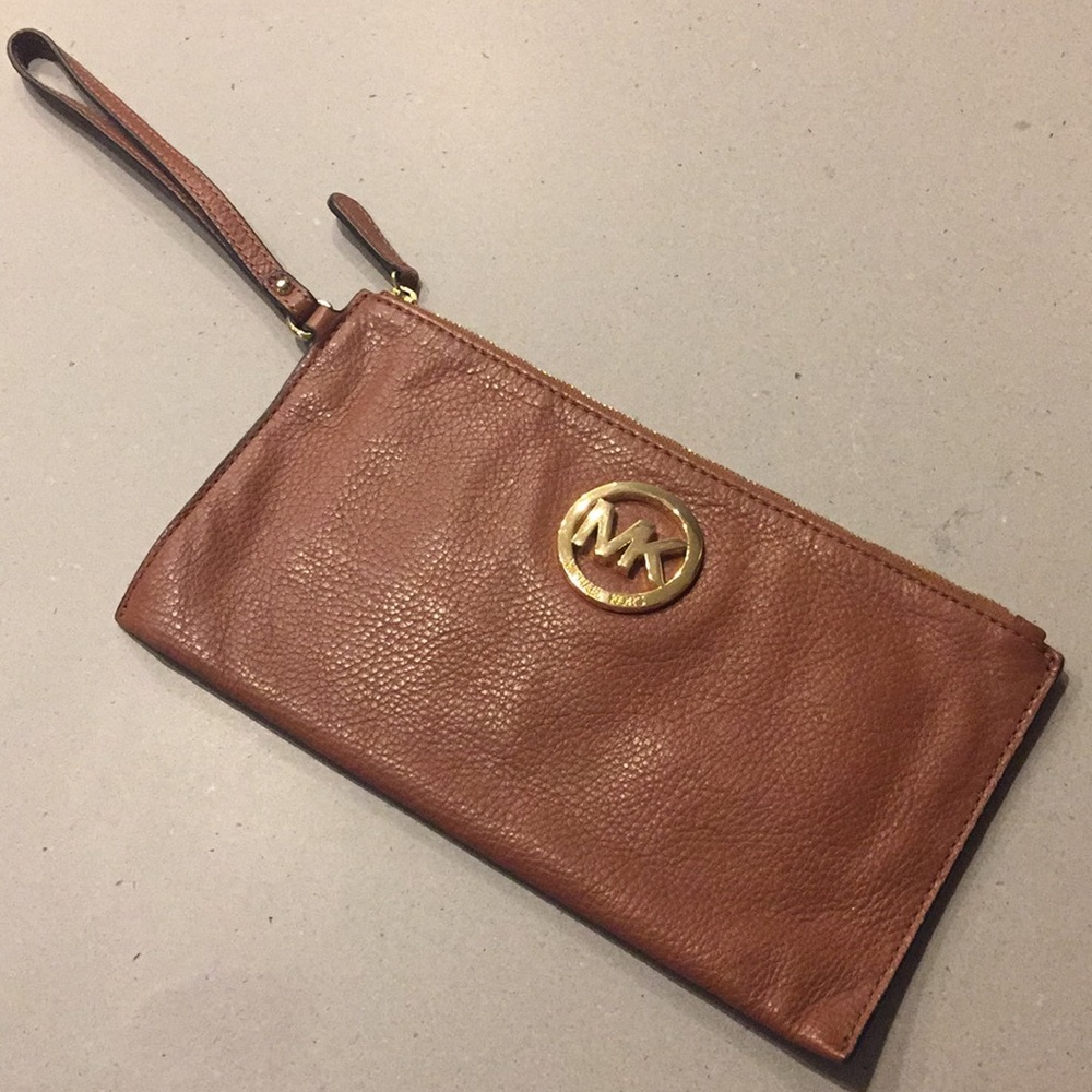 Michael Kors Leather Envelope Clutch Wristlet