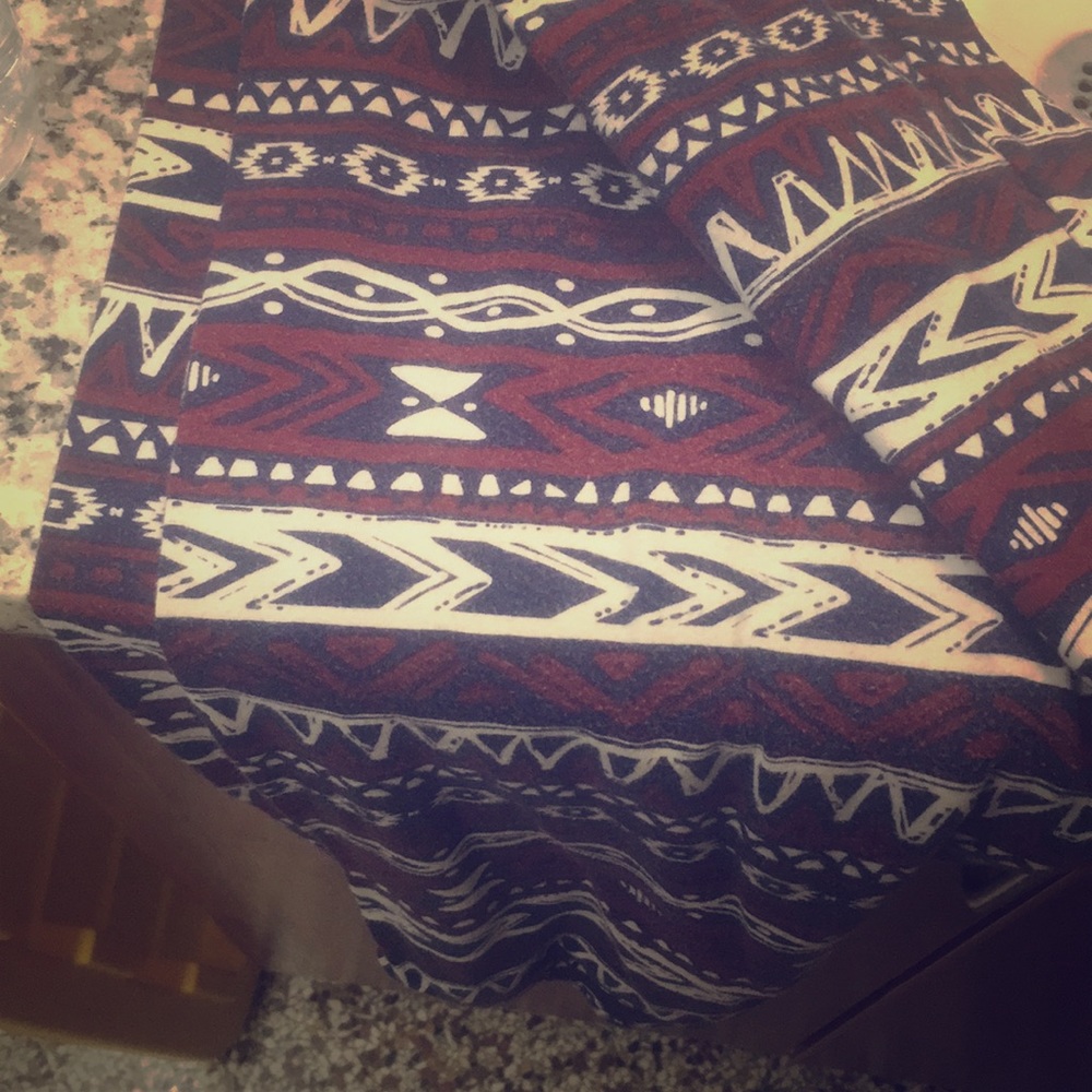 Tribal print leggings