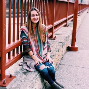 Meet your Posher, Julia