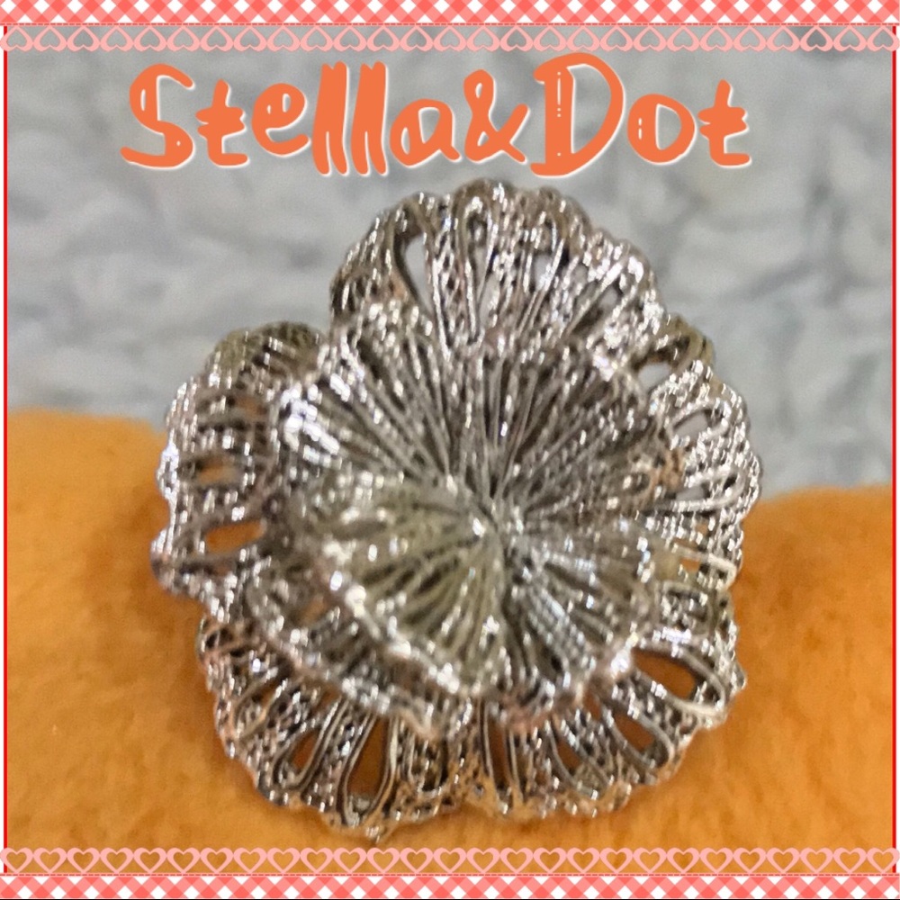 Stella & Dot ring