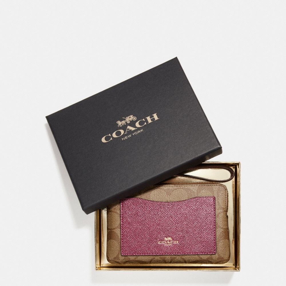 New Coach corner zip wristlet with colorblock - Picture 5 of 7