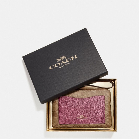 New Coach corner zip wristlet with colorblock - Picture 5 of 7