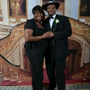 Meet your Posher, Swanee