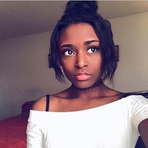 Meet your Posher, Ariel