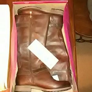 Naturalizer brown leather boots wide calf 9
