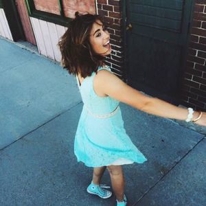 Meet your Posher, Sydney