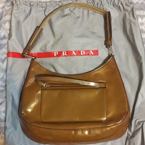 100%🇮🇹Authentic Prada brown patent leather
