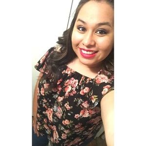 Meet your Posher, Sara