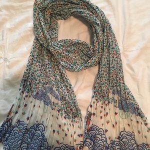 Scarf blue Paisley style