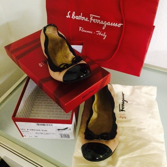 Ferragamo Ballet Joy Flats Nude Patent Leather Bow