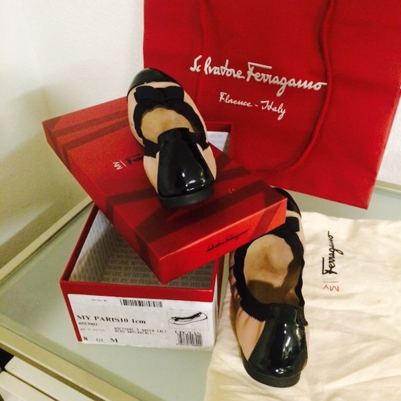 Ferragamo Ballet Joy Flats Nude Patent Leather Bow