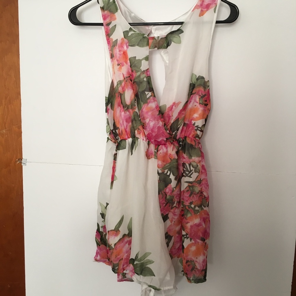 Romper size M