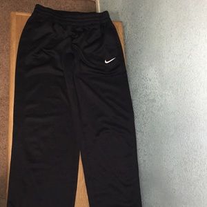 Nike thermal fit pants