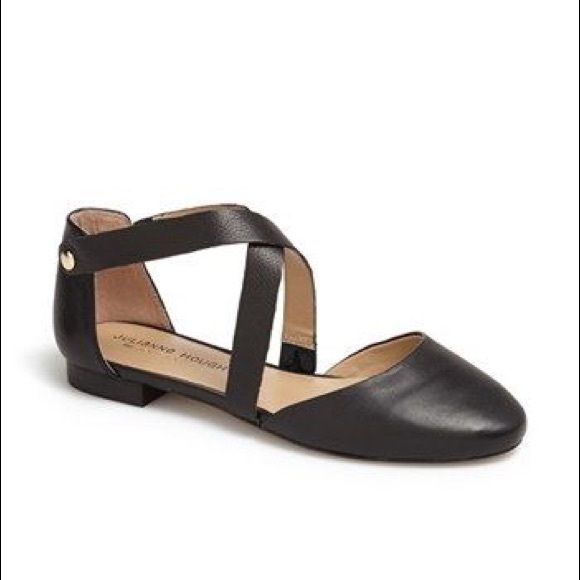 Black Leather Cross Strap Ballet Flats - Picture 2 of 7