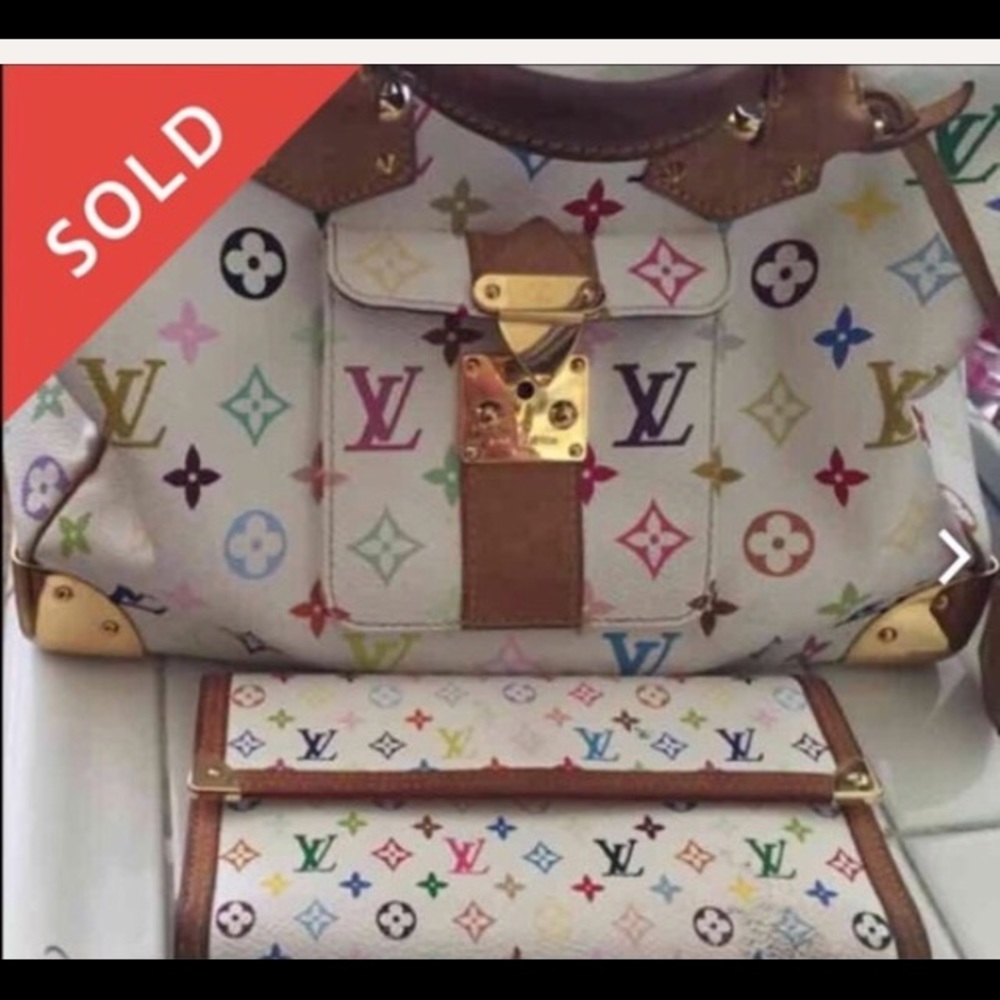 👛👛👛Just sharing what i sold 👛👛👛