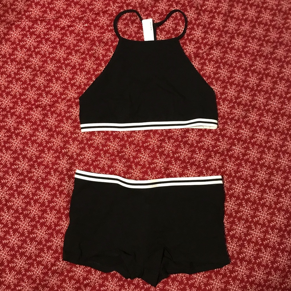 Forever 21 bra and underwear set size M