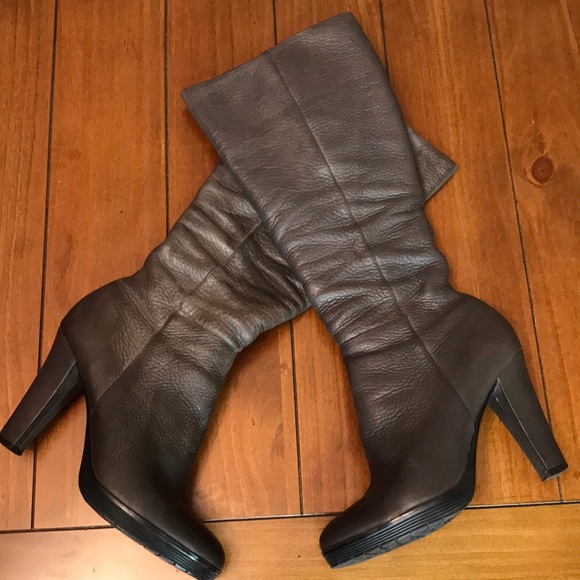 Calvin Klein Shoes - {Calvin Klein} Heeled Leather Boots 