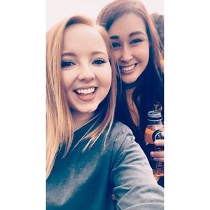 Meet your Posher, Kara