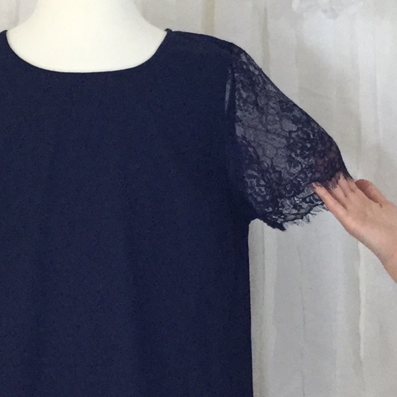 📣 Lace Sleeve Top 📣 - Picture 5 of 6