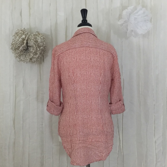 📣 Striped Blouse 📣 - Picture 2 of 9