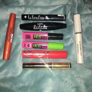 Bundle of 8 Mascaras!