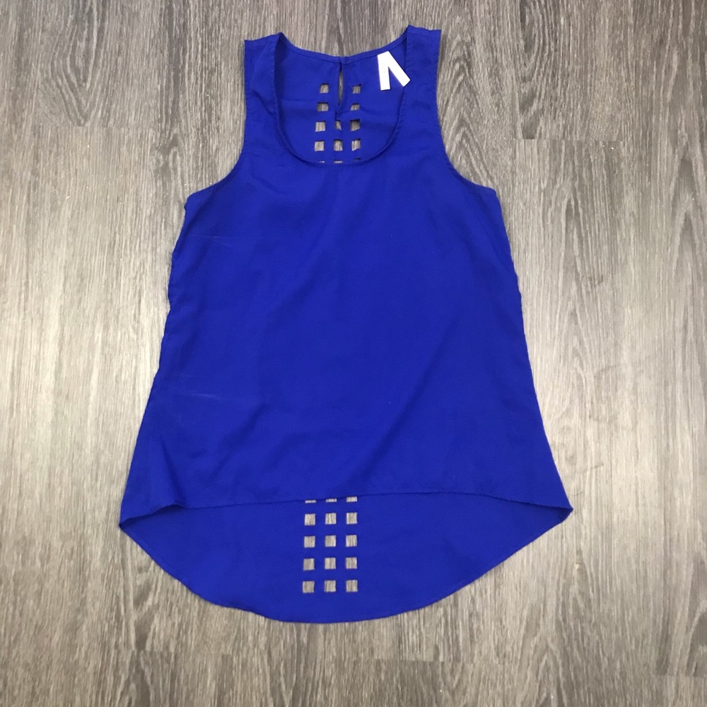 Blue tank top