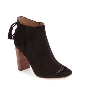 Halogen Warin Peep Toe Bootie