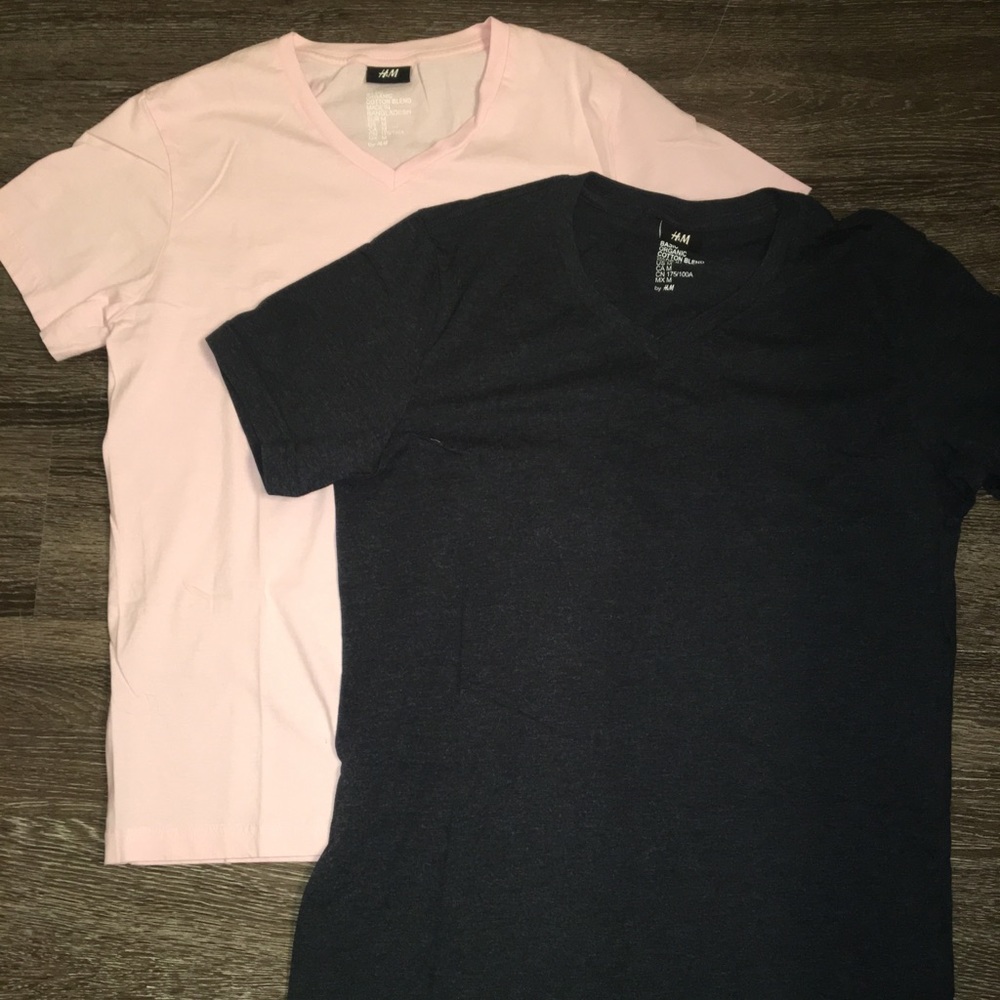 h&m Woman’s Basic Tops, 1 Pink & 1 Navy Sz medium