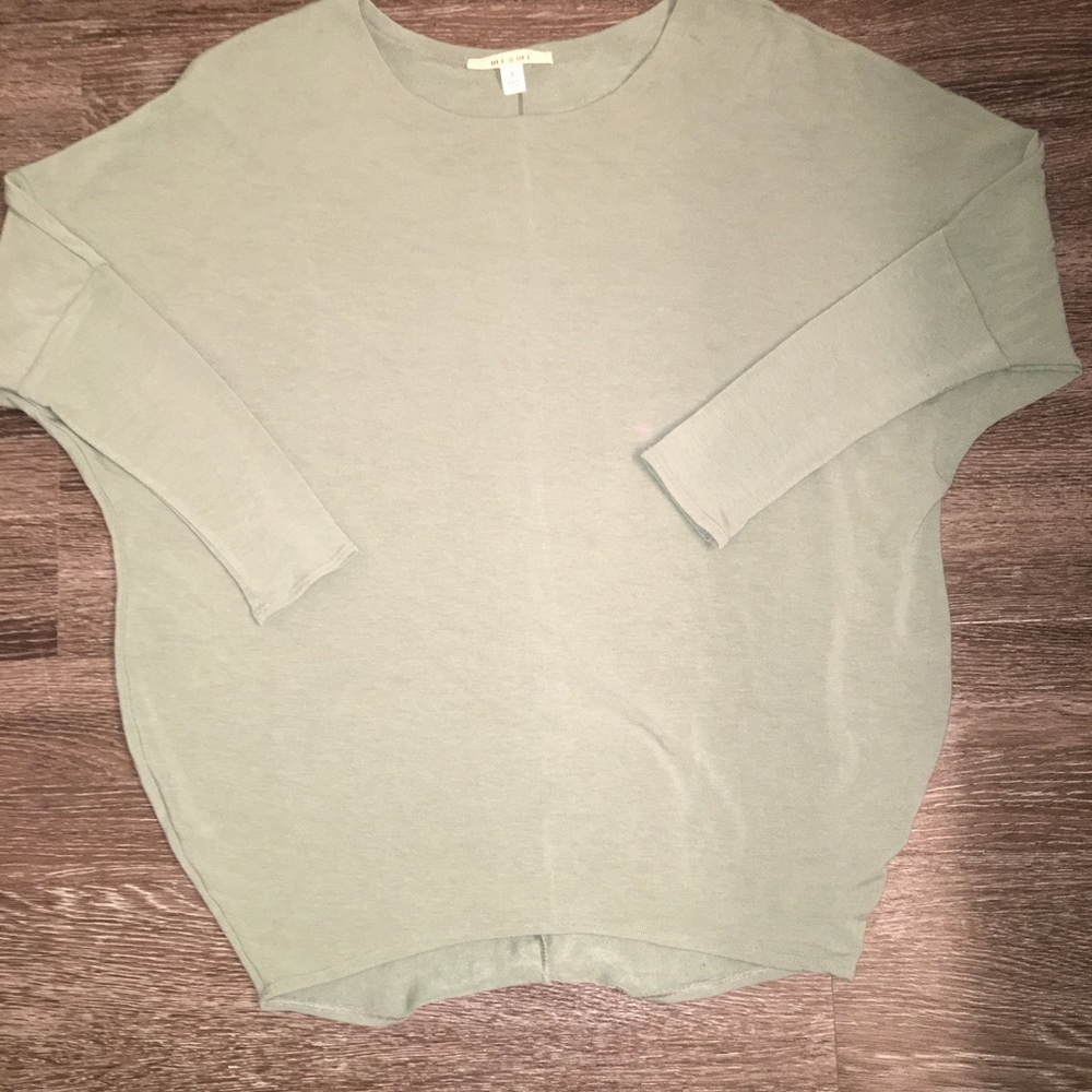 Francesca’s Miami Flowy Green Top Sz Sm