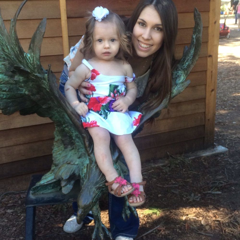 Meet your Posher, Ashley